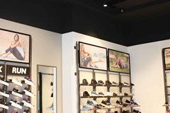 skechers emaar square avm teknolight aydinlatmada yaratici cozumler